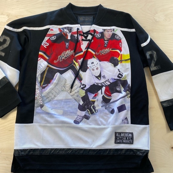 WT02 Gold Edition Jersey Large (DI) - Picture 2 of 10